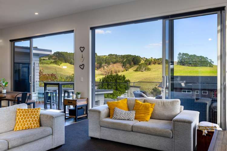 24 Robertson Street Raglan_17