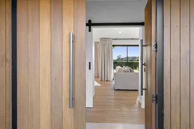 132 Henwood Road_3