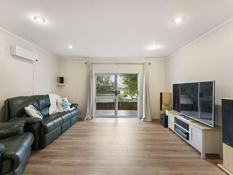 11 Gills Road Bucklands Beach_16