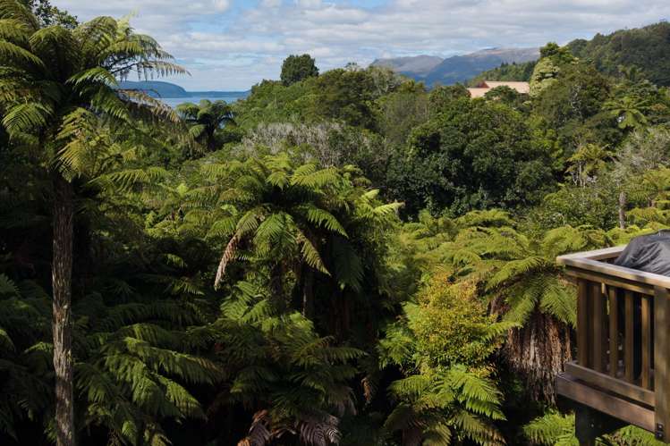 11 Te Mu Road Lake Tarawera_27