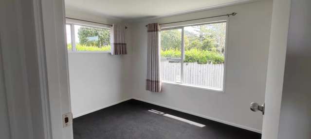 32 Glen Road Ranui_3