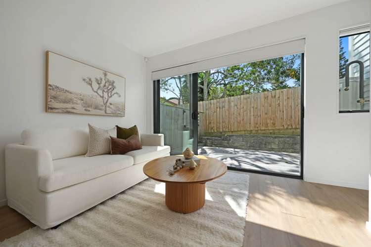 4/67 Bollard Avenue_4