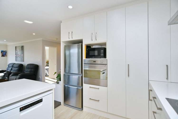 1/28 Kirsten Place Parklands_8