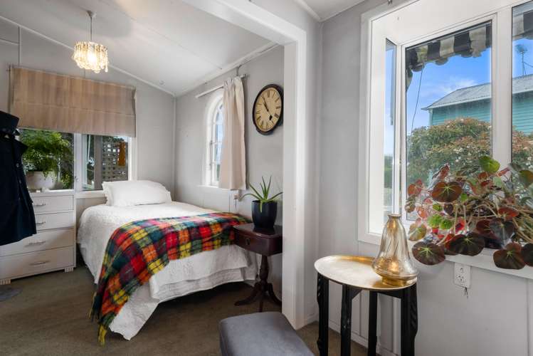 2 Rotten Row Waikuku Beach_9