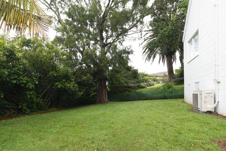 2/256 Don Buck Road 11410_11