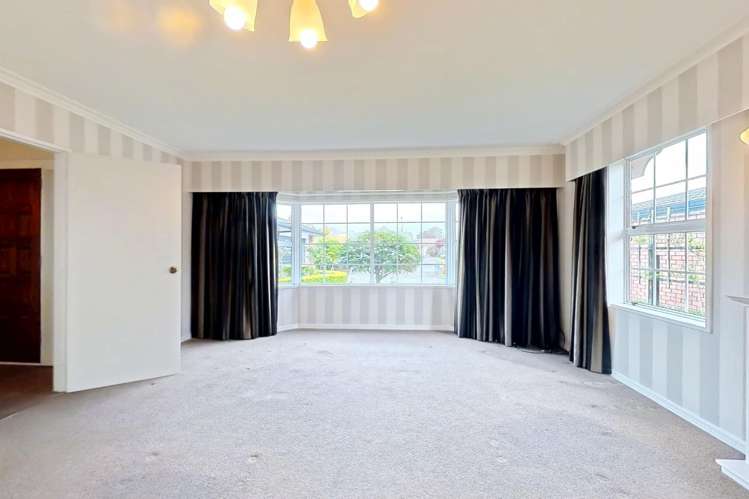 7 Woodfield Avenue Roslyn_5