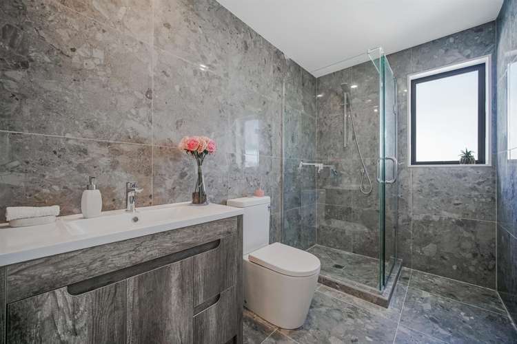 56b Crestview Rise Papakura_10