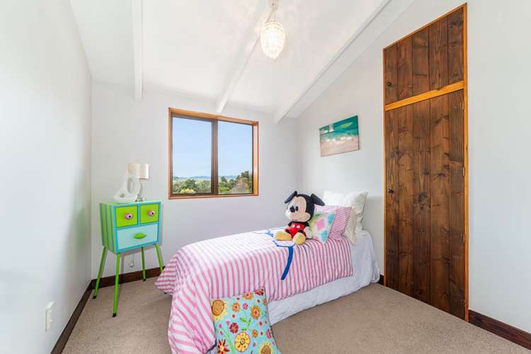 4b Claret Place Henderson_13