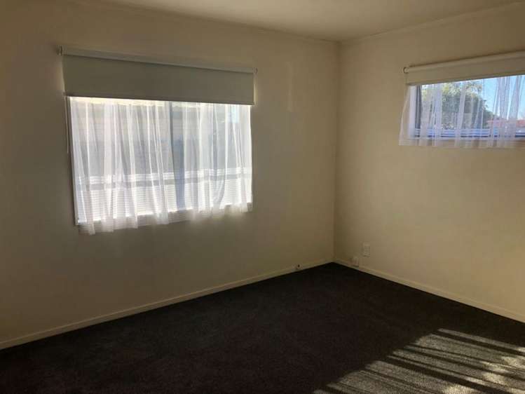 137B Eversham Road 11229_8
