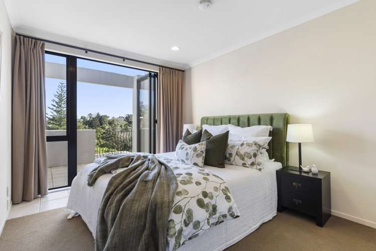 20/8 Monte Cassino Place Birkdale_8