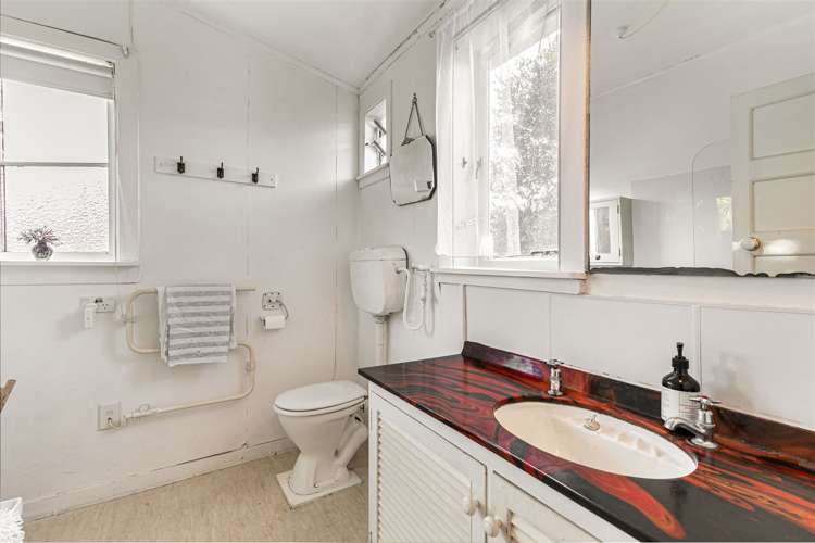 18 Ngataringa Road Devonport_18