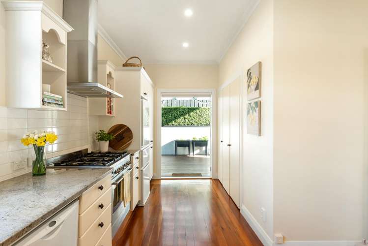 108 Campbell Street_5