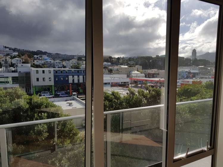 5/6 Brown Street Mount Cook_8