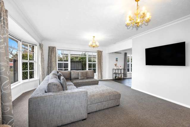 281 Avonhead Road Avonhead_1