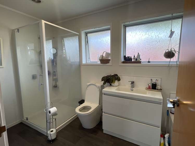 17B Russleigh Drive 1057_11