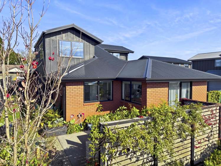 1/1043 Alexandra Street_0