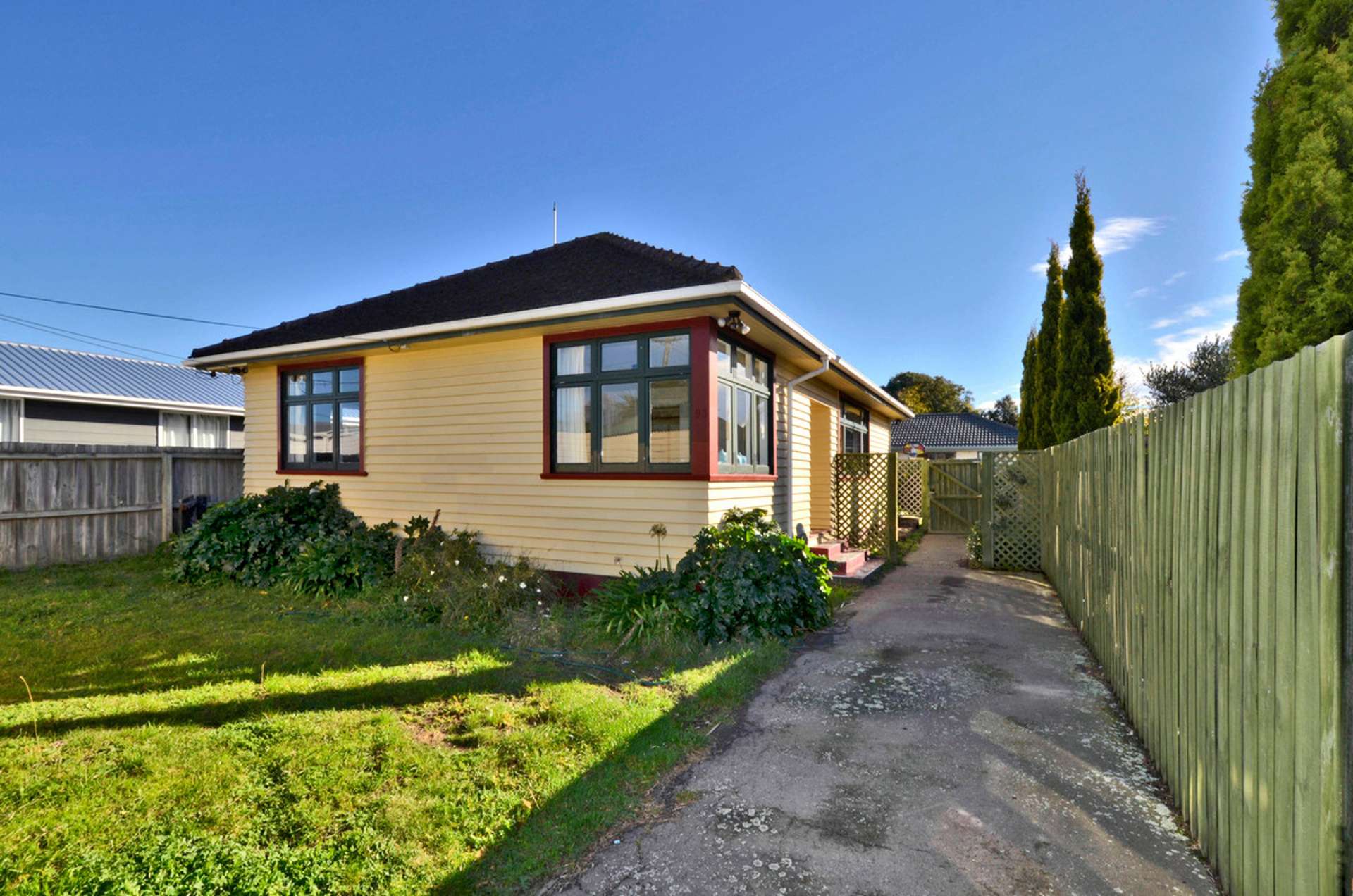 93 Bassett Street Burwood_0