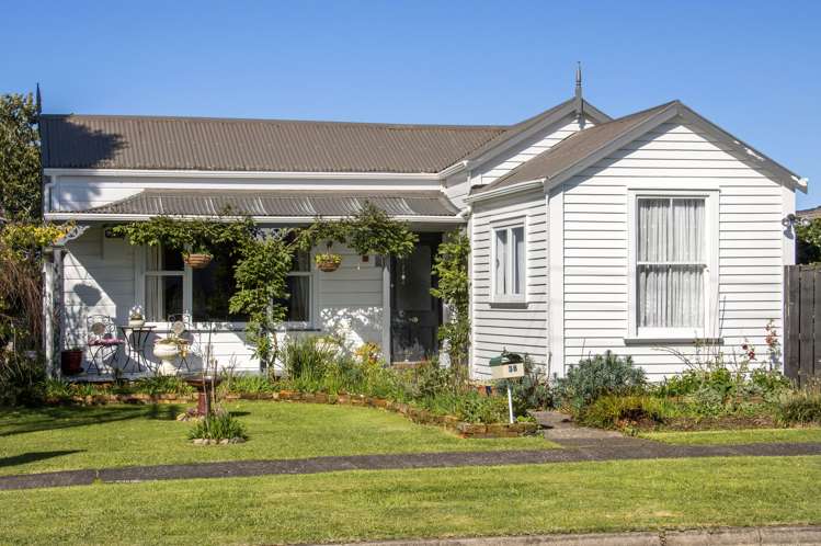 38 Haszard Street Waihi_19