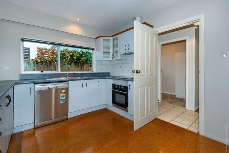 27 Sandra Street South New Brighton_17