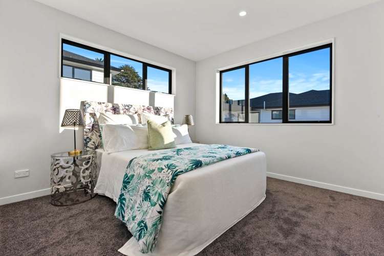 23 Henriette Place Totara Park_13