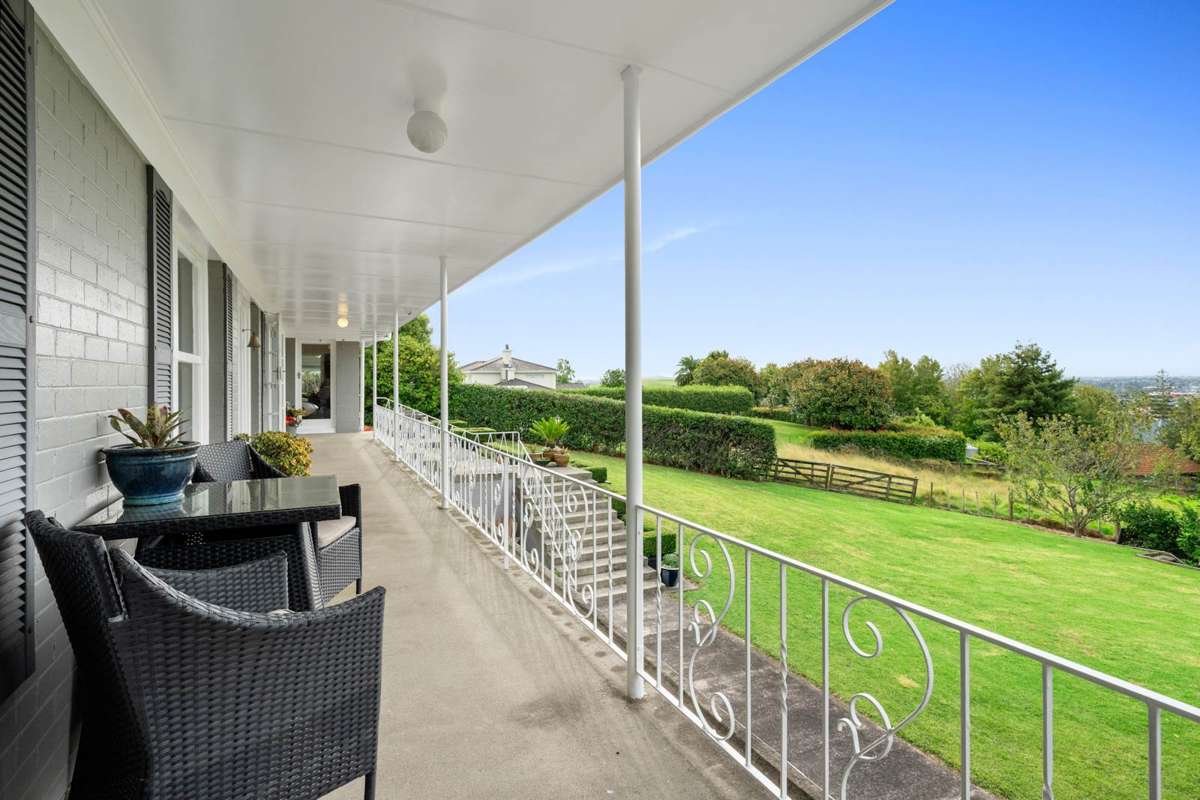 77 Point View Drive | East Tamaki Heights | Manukau City | Houses for ...
