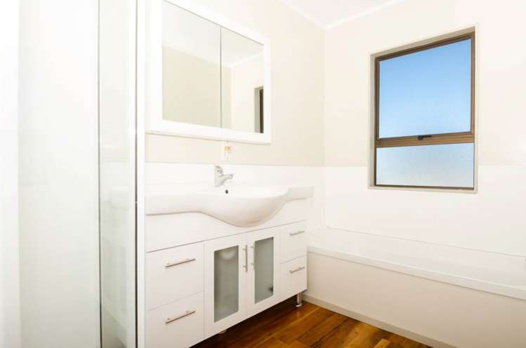 1/31 Cyclarama Crescent Massey_6