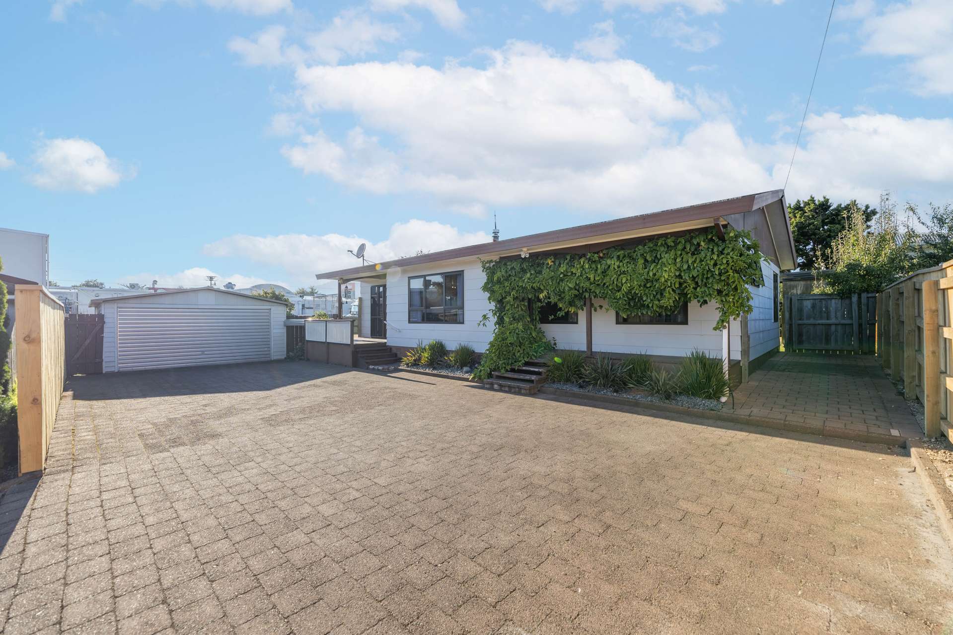 2/191 Rifle Range Road Taupo_0