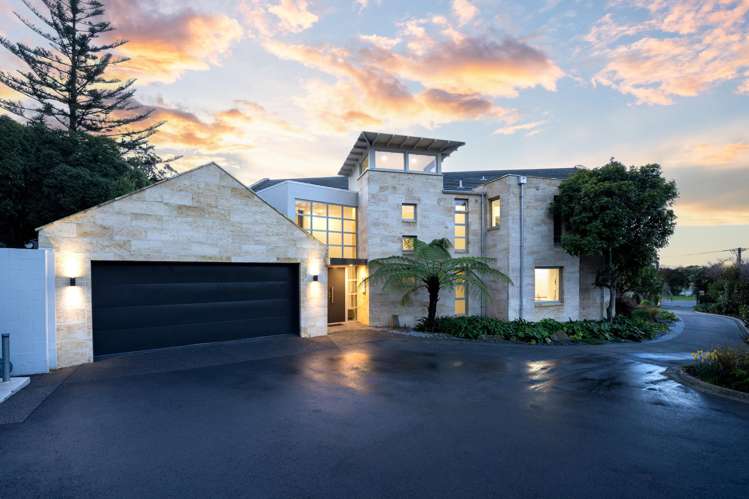 92 McCormacks Bay Road Redcliffs_25