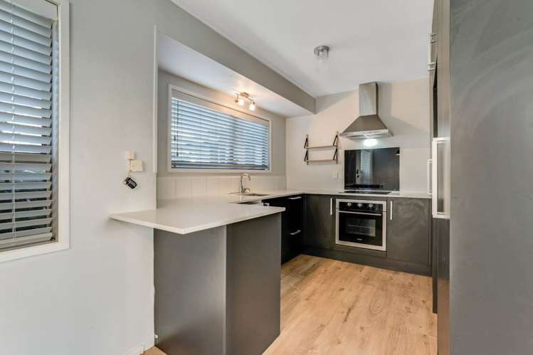 13 Wesleydale Place Papakura_7