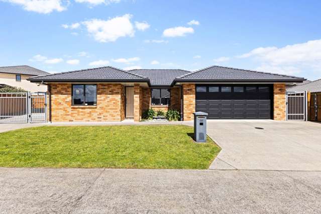 Freehold Brick & Tile – Family Ready!