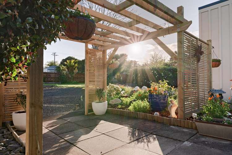 48 Poland Street Waikino_24