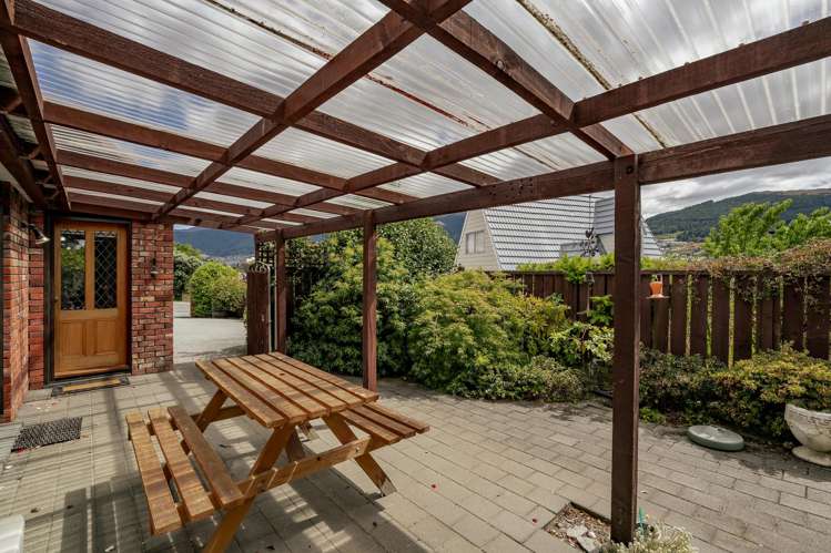 4 Four Views Avenue Kelvin Heights_9