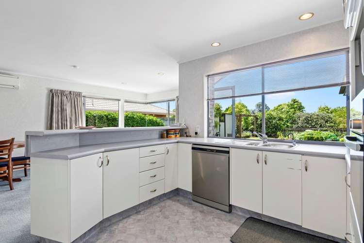 31 Masefield Street Stoke_15