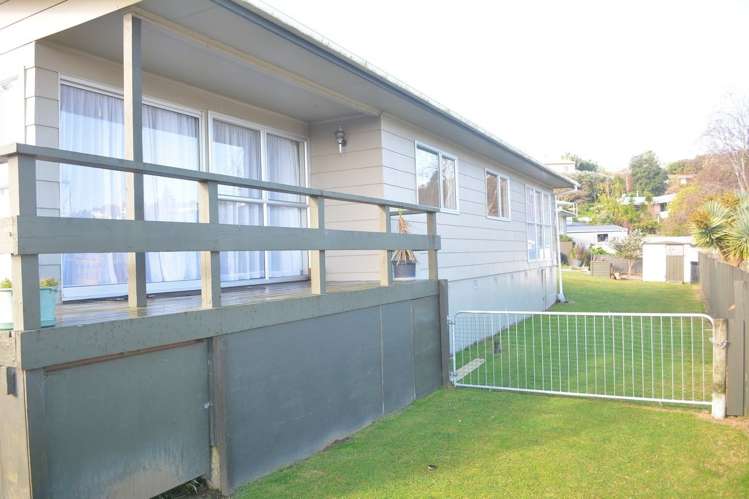 54 Sherwood Street Bellevue_3