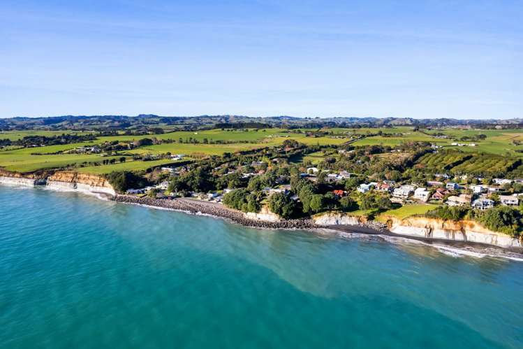 17 Motukari Place Onaero_5