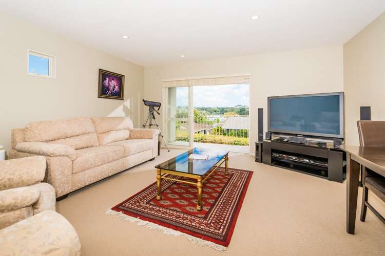 38 Howard Road Northcote_14