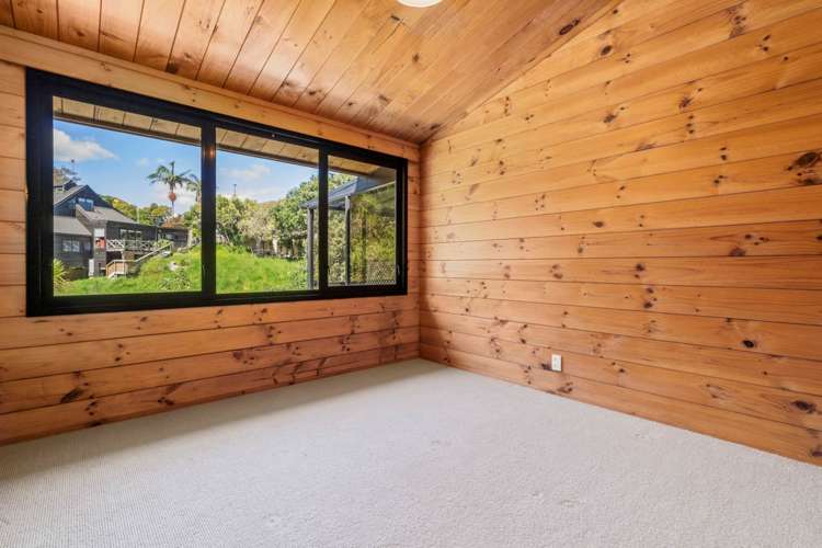 8 Rendcomb Place Hillsborough_9