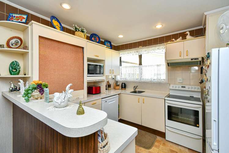 8 Capella Place Manurewa_11