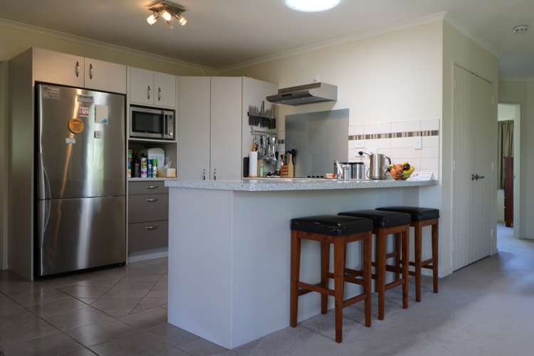 25 Charles Street Carterton_6