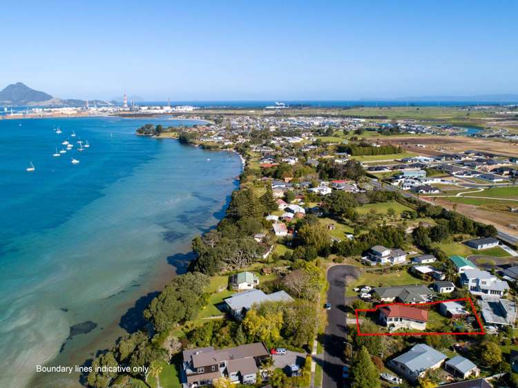 16 Graham Street One Tree Point_24