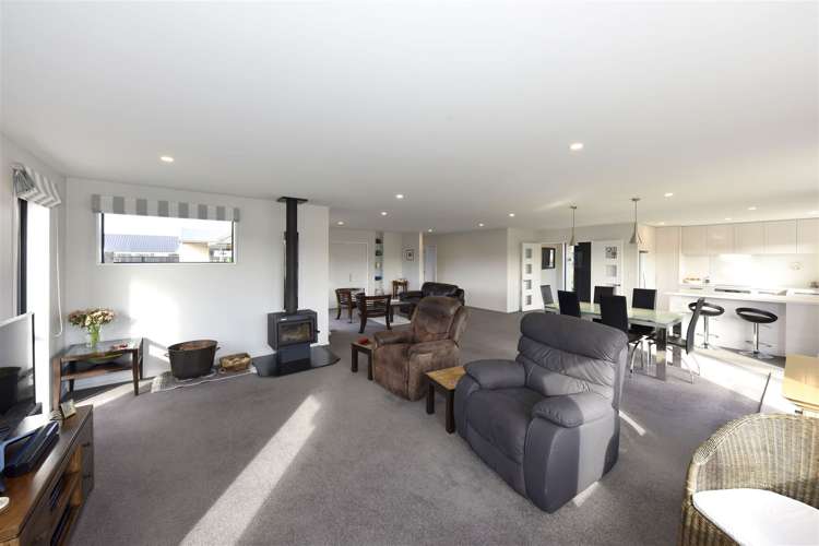 16 Cressy Place Darfield_1