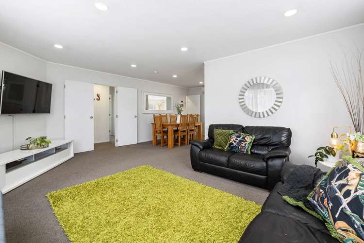 33 Summermist Drive Northpark_9