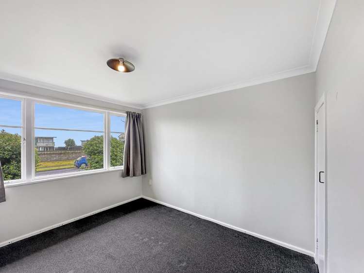 136 Karaka Street 1200_6