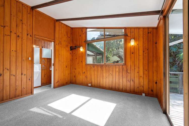 13 Reynolds Place Torbay_11