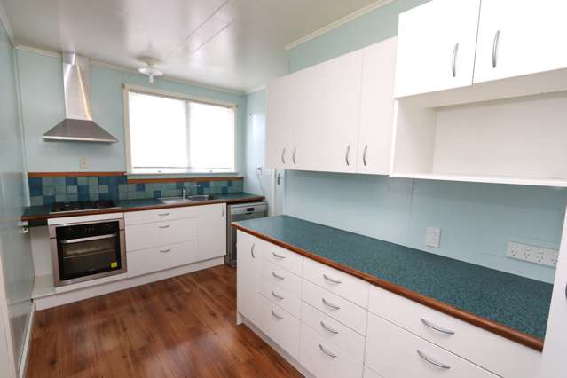 44 Reid Crescent Allenton_1