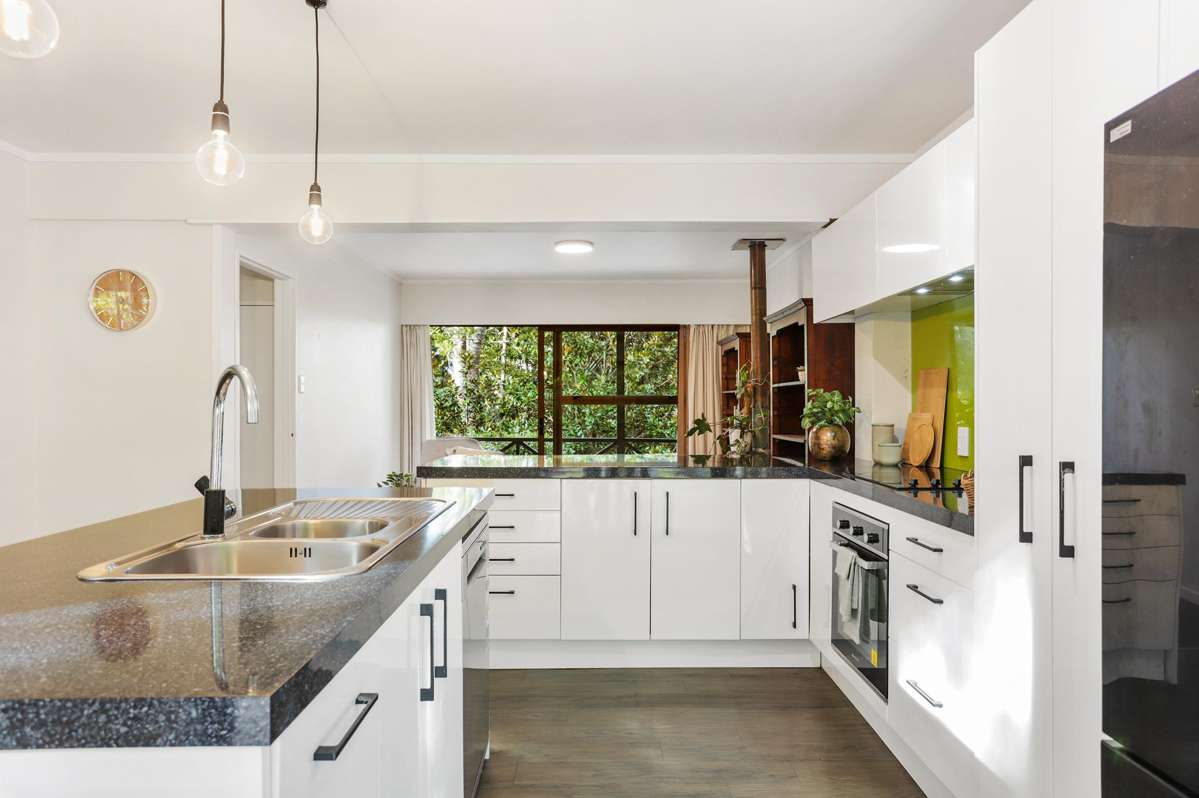 181 Laingholm Drive_2