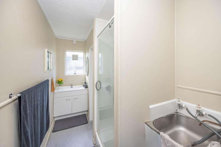 88 Lake Road Frankton_4