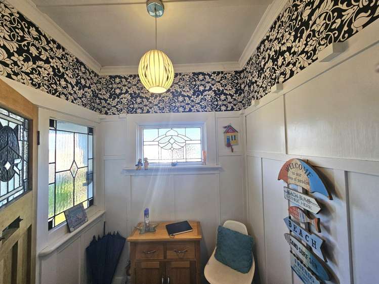 14 Moana Street Kaka Point_13
