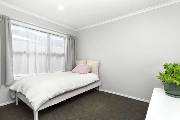 6 Brian Hughes Road Wainuiomata_12