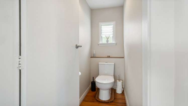 20 Stanley Crescent Beachville_20